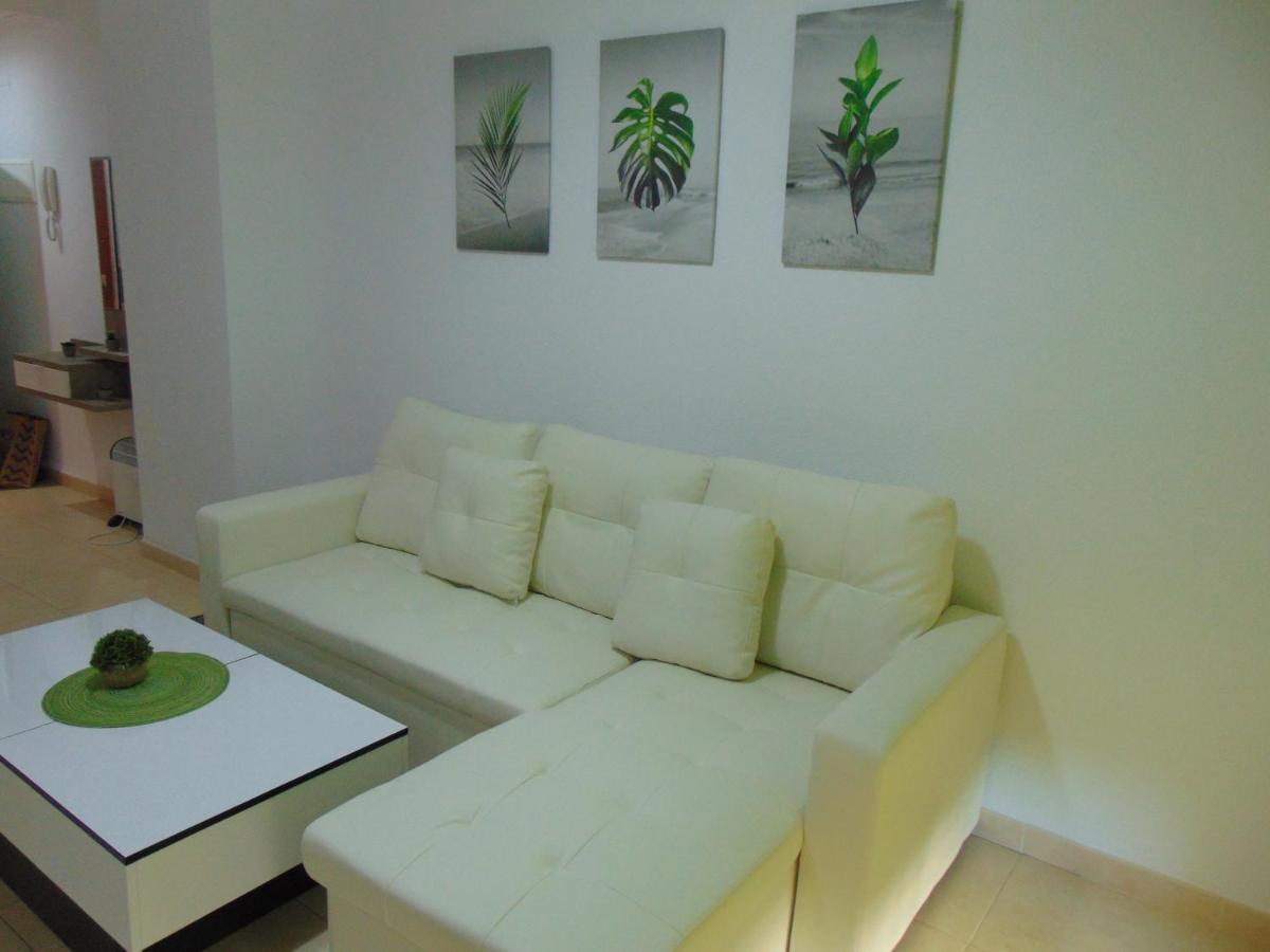 Apartamentos varios con 2 dorm en Marina Dor , la playa de Amplaries , vista lateral al mar Oropesa del Mar Exterior foto