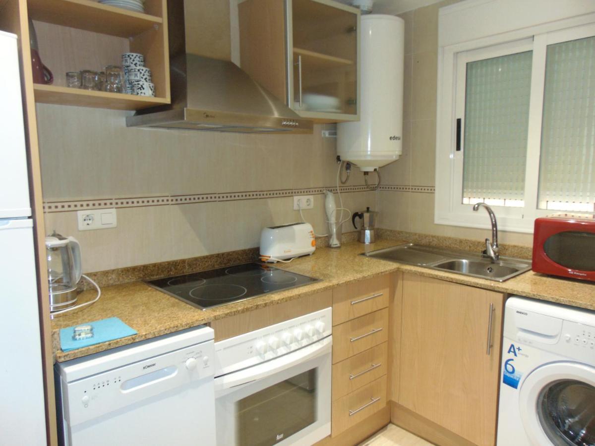 Apartamentos varios con 2 dorm en Marina Dor , la playa de Amplaries , vista lateral al mar Oropesa del Mar Exterior foto