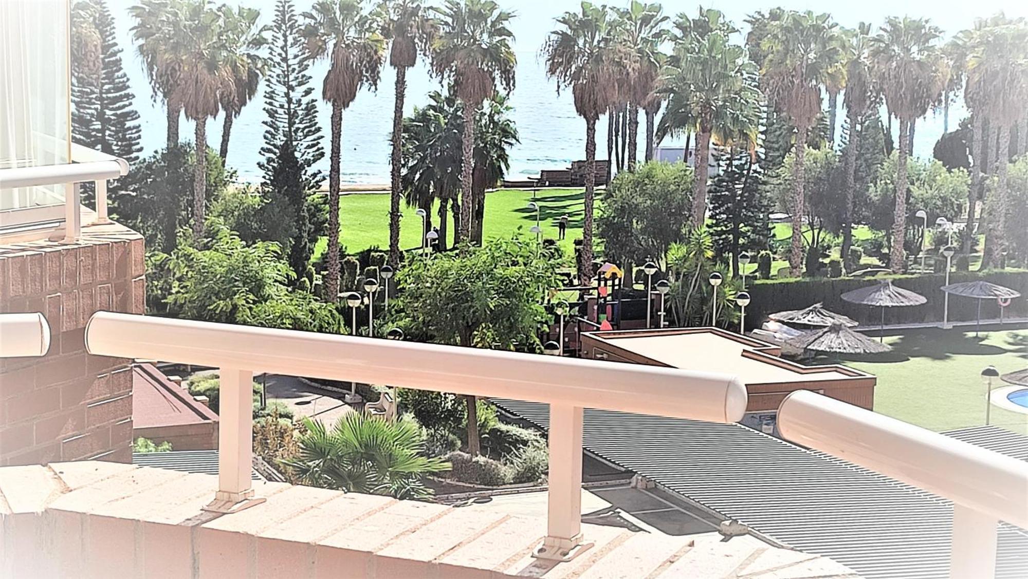 Apartamentos varios con 2 dorm en Marina Dor , la playa de Amplaries , vista lateral al mar Oropesa del Mar Exterior foto